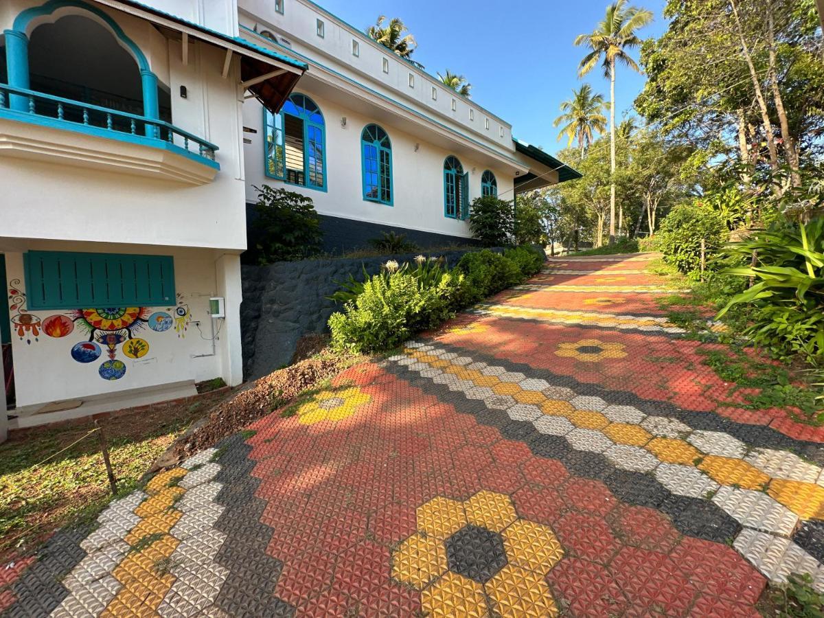 Soul Hostels, Varkala - Black Beach Εξωτερικό φωτογραφία